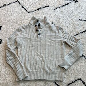 Banana Republic mens four button pullover wool sweater
